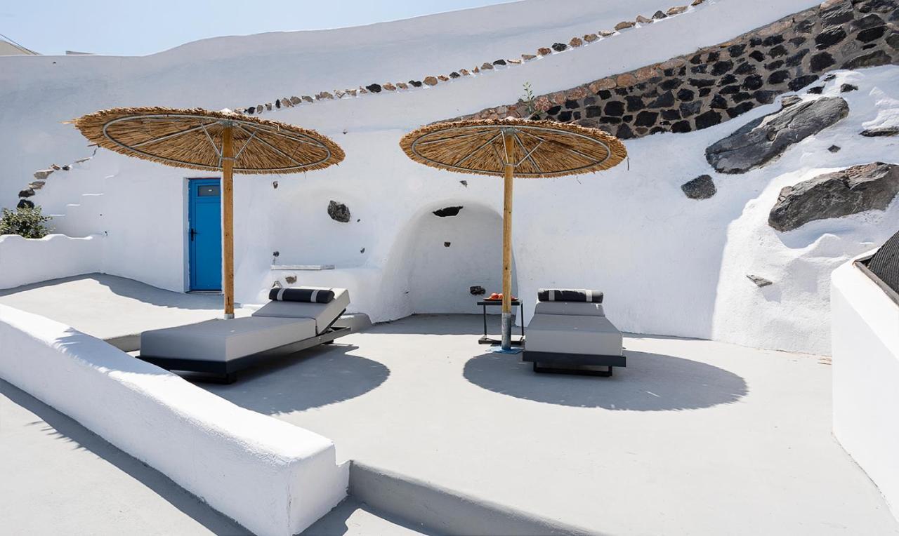 Rafael' S Mediteranian Cave Suites 菲罗斯特法尼 外观 照片