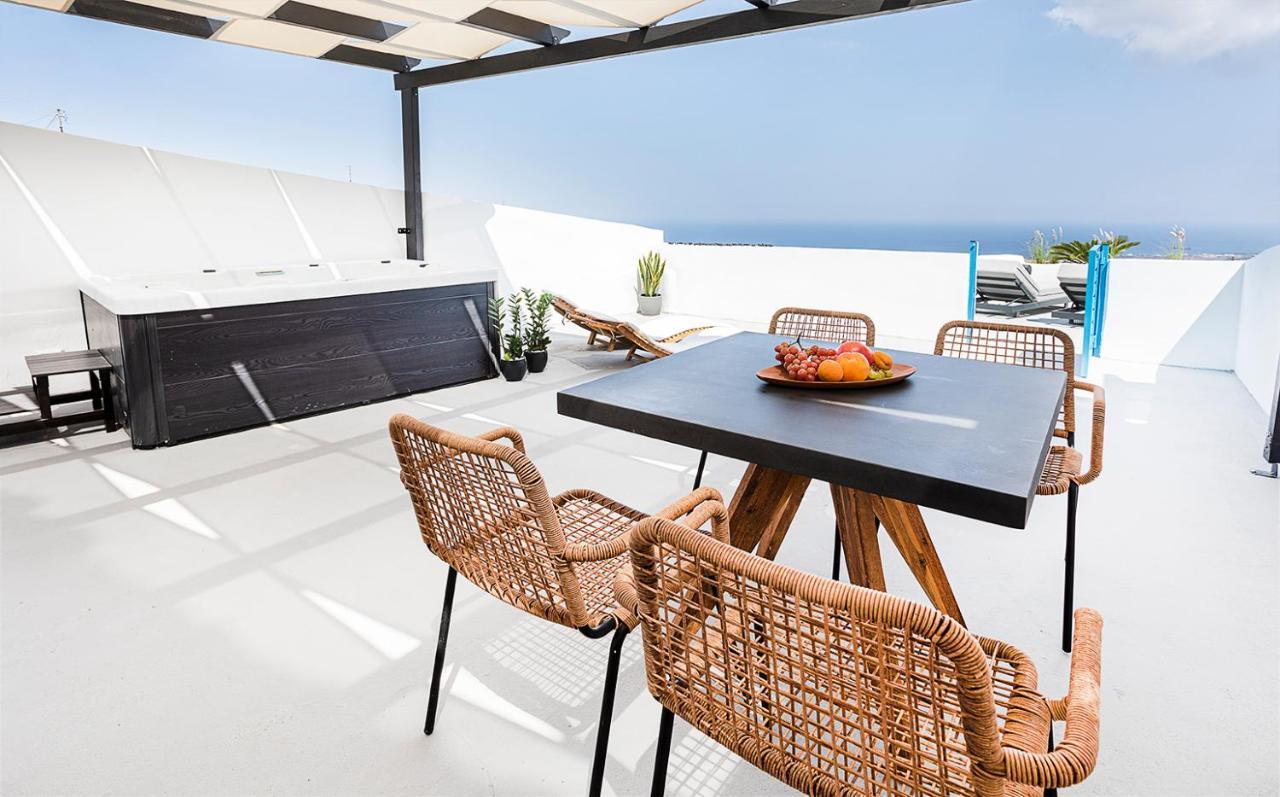 Rafael' S Mediteranian Cave Suites 菲罗斯特法尼 外观 照片