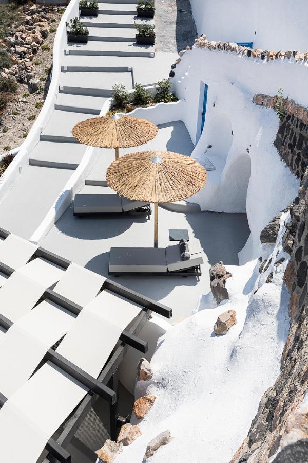 Rafael' S Mediteranian Cave Suites 菲罗斯特法尼 外观 照片