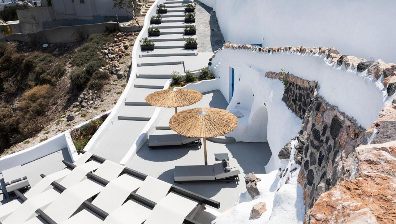 Rafael' S Mediteranian Cave Suites 菲罗斯特法尼 外观 照片