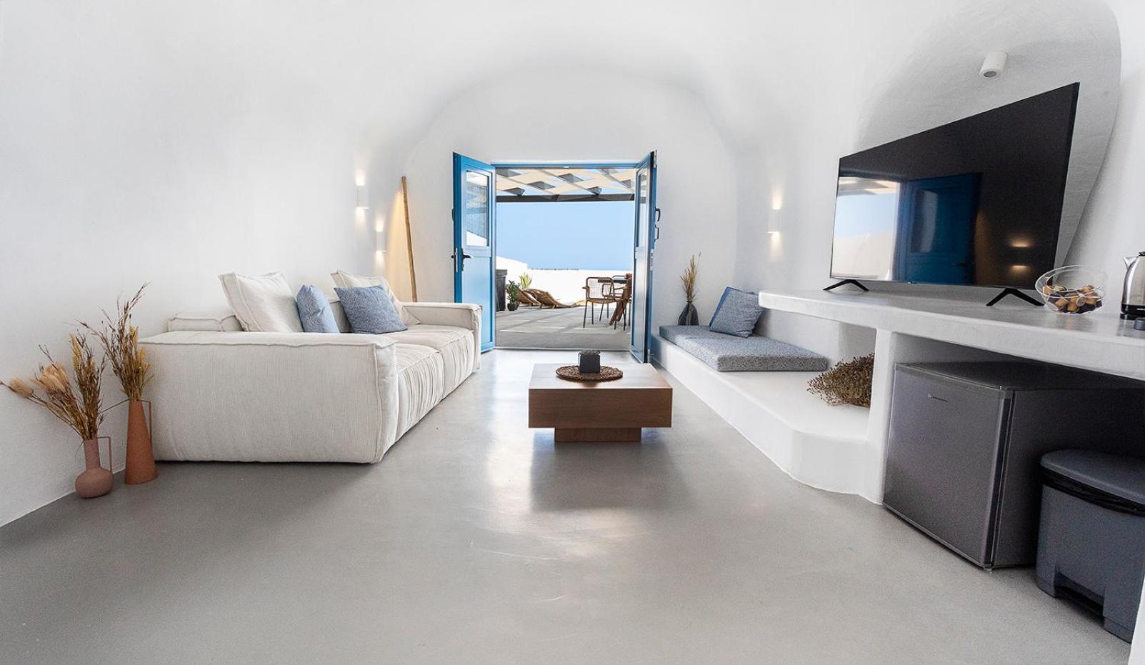 Rafael' S Mediteranian Cave Suites 菲罗斯特法尼 外观 照片